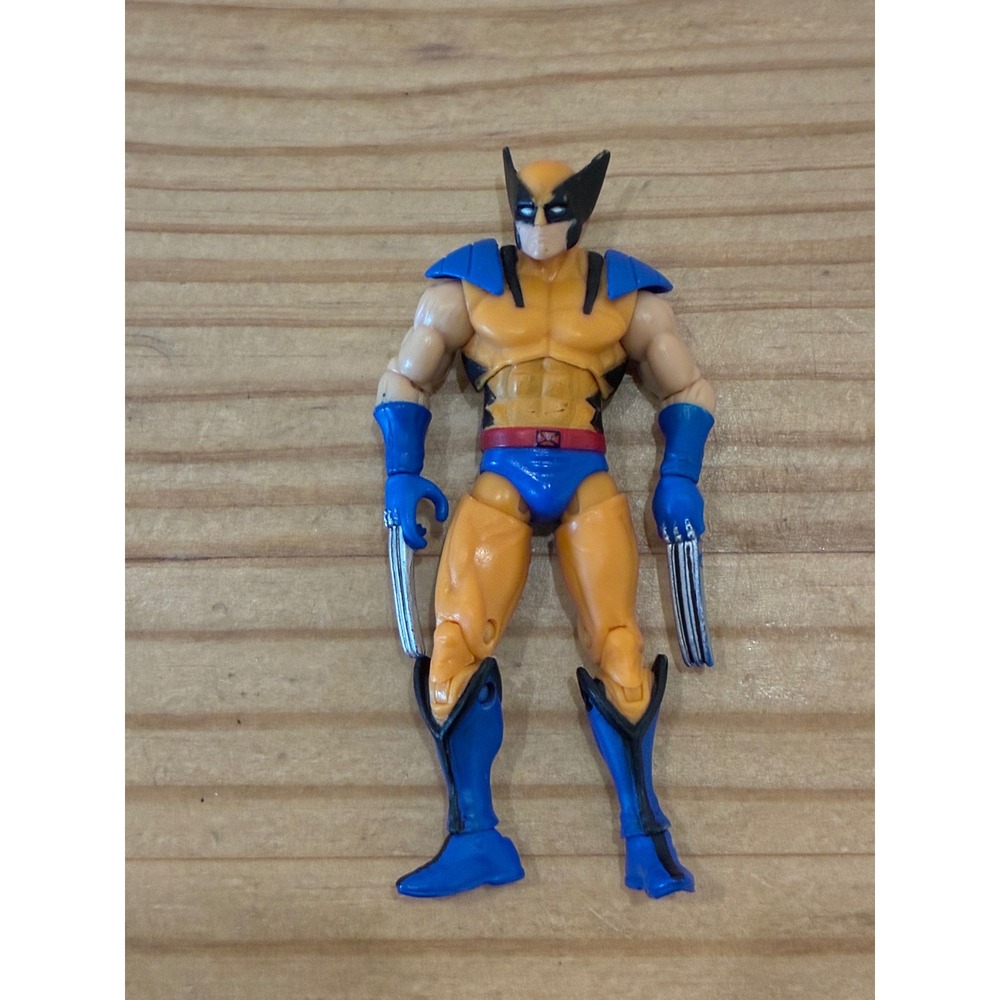Marvel Universe Wolverine Action Figure 2008 Yellow Blue Suit X-Men 3.75 Inch